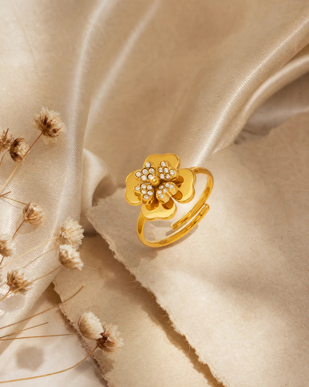 3D Layered Bloom Open Ring