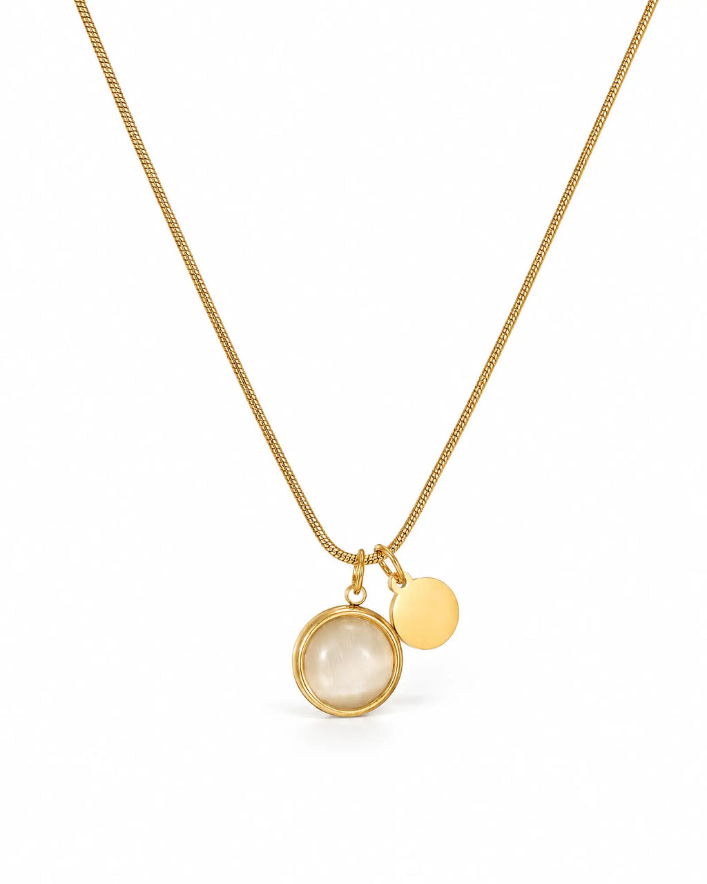 Cat's Eye Round Plaque Necklace