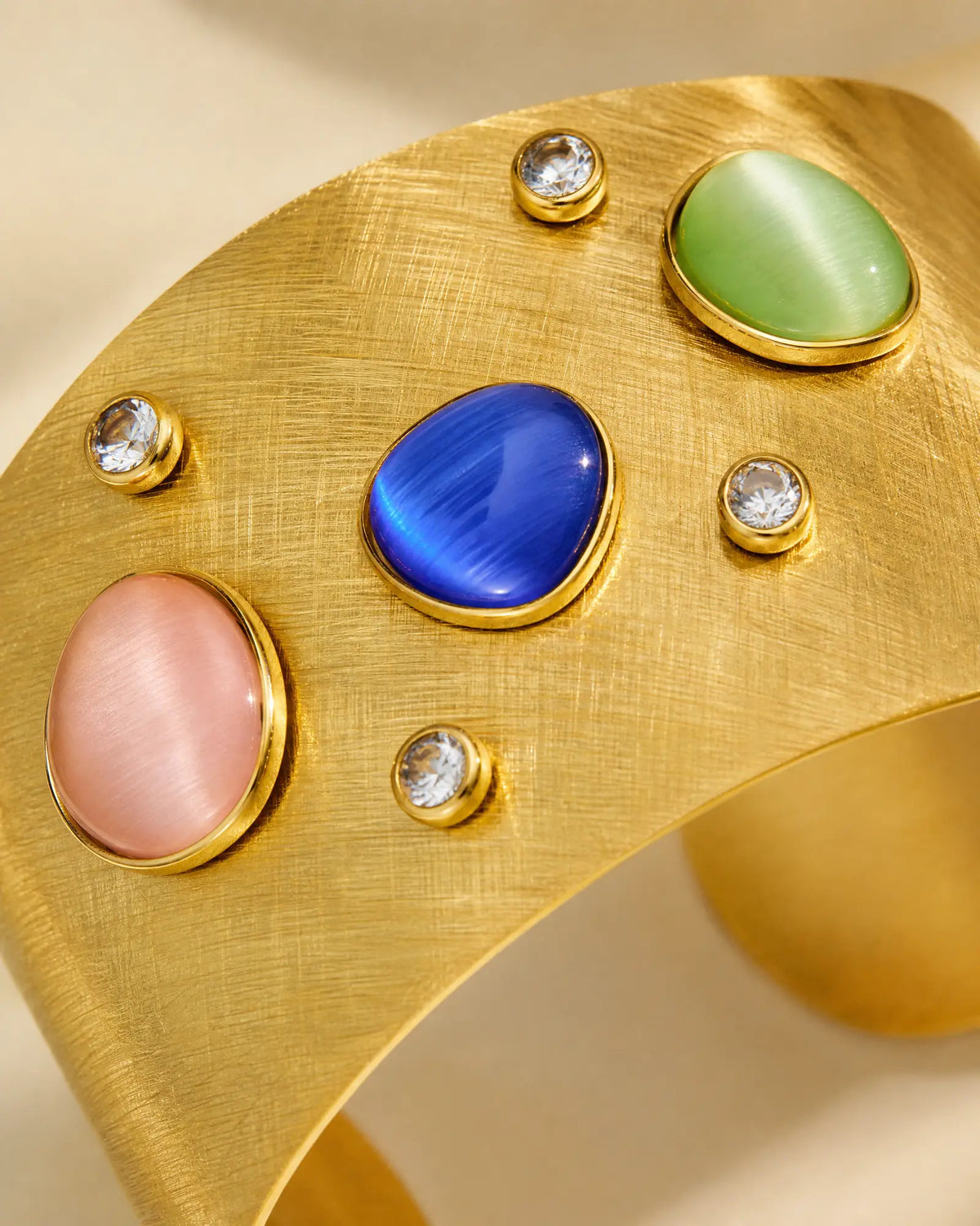 Colorful Cat's Eye Zircon Gold Brushed Bracelet