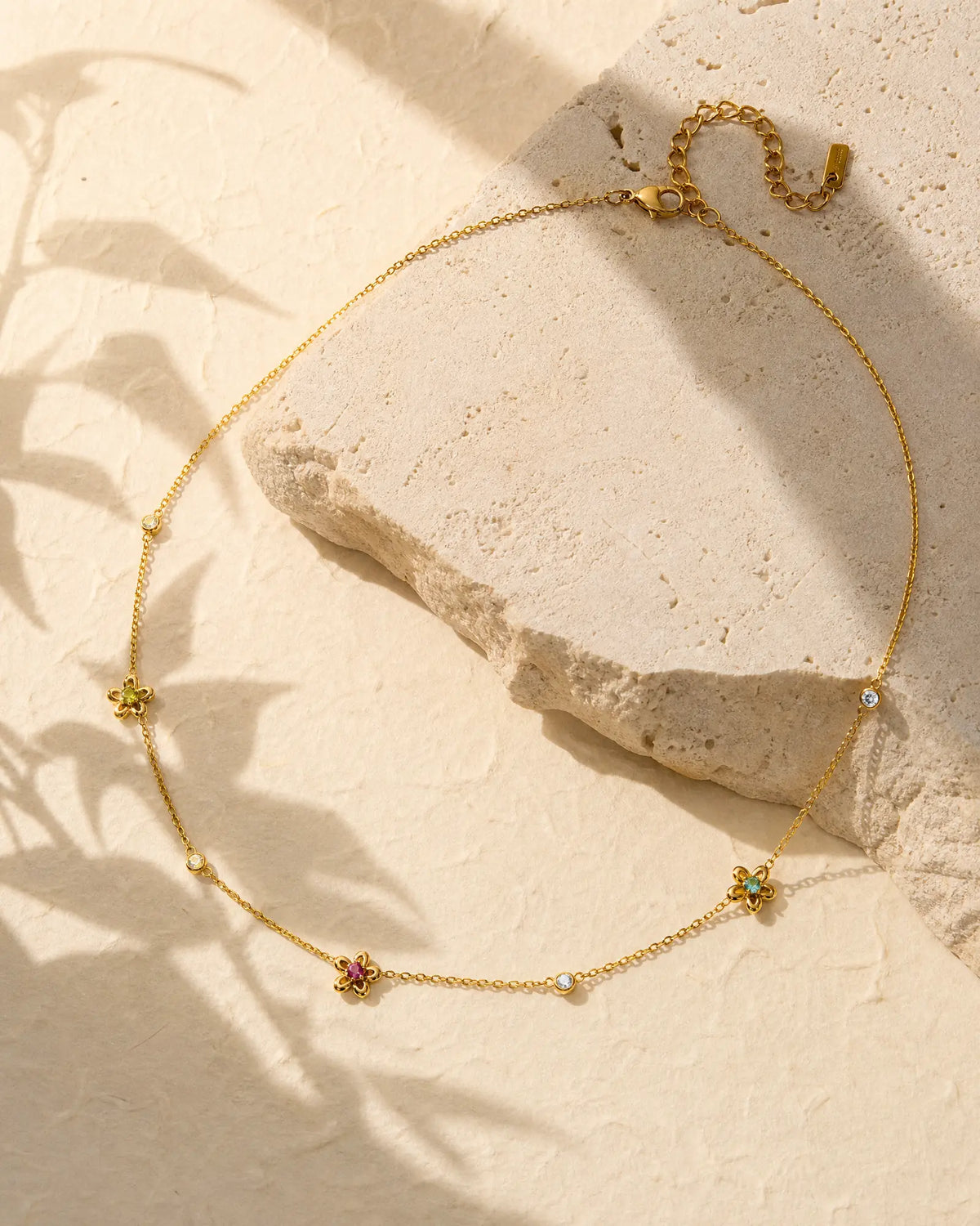 Petite Flora Station Choker
