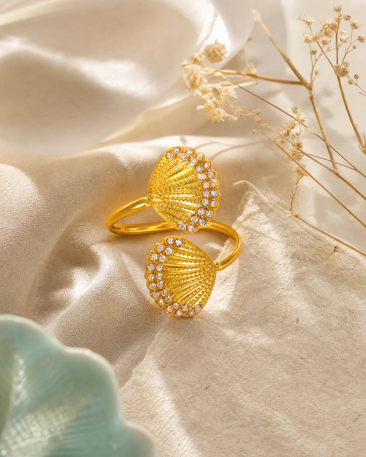 Double Scallop Bypass Ring