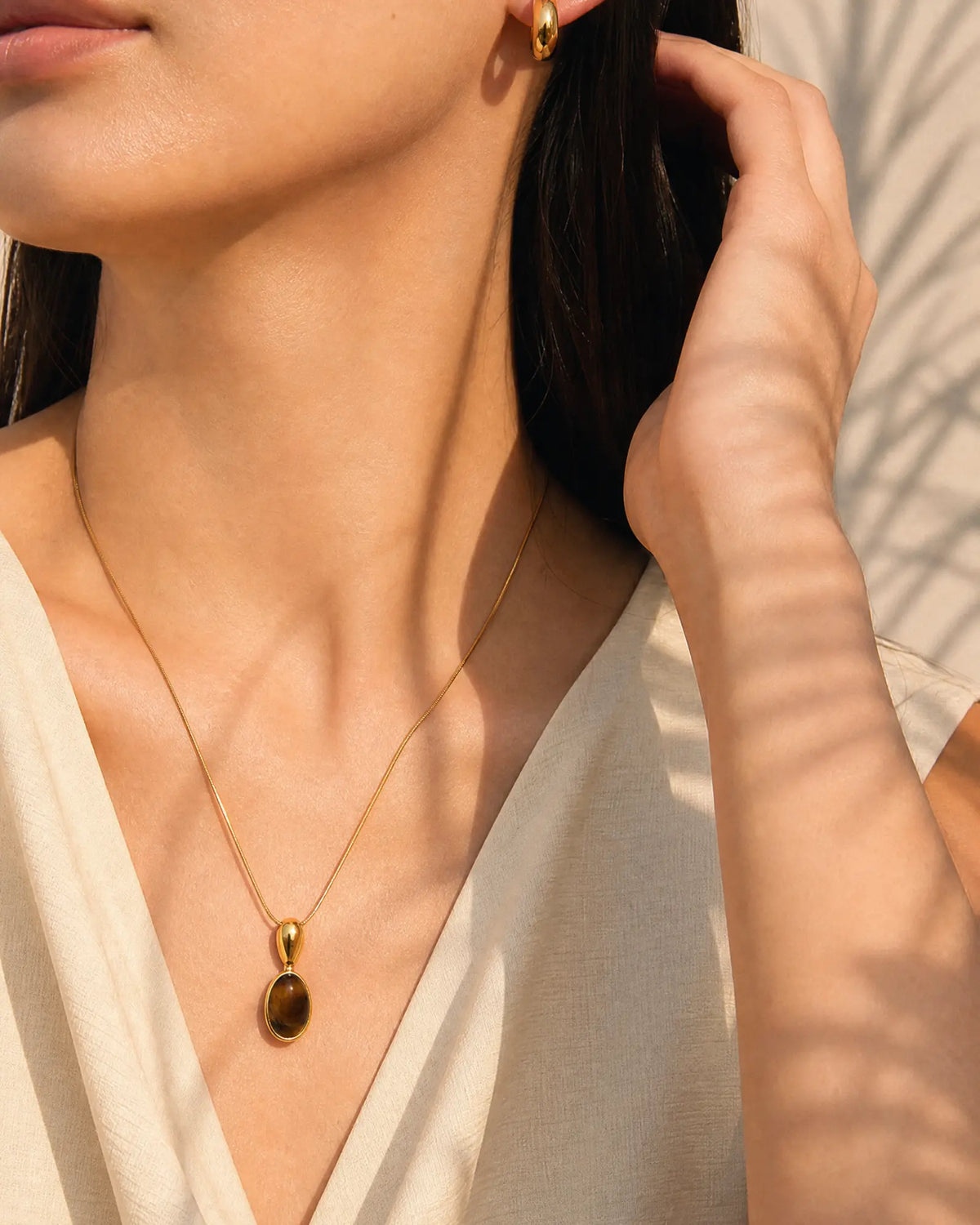 Oval Cat Eye Necklace