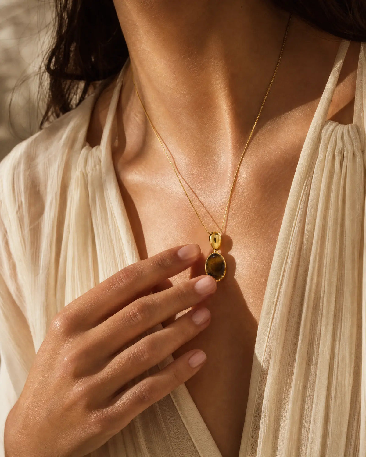 Oval Cat Eye Necklace