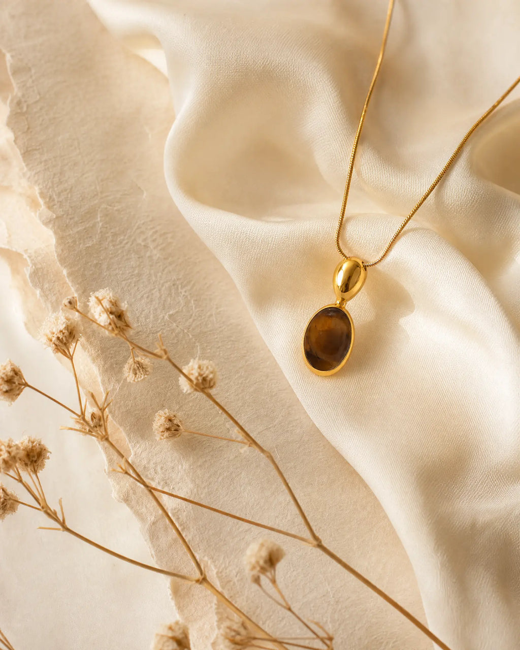 Oval Cat Eye Necklace