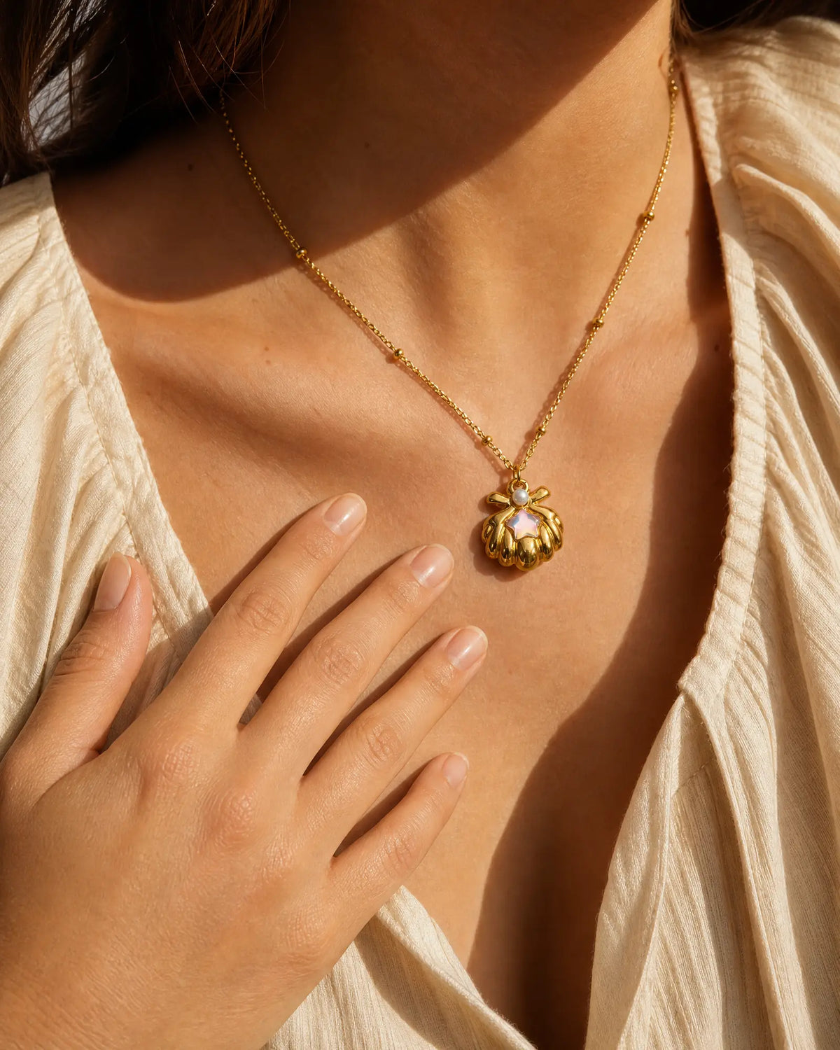 Astra Pearl Shell Necklace
