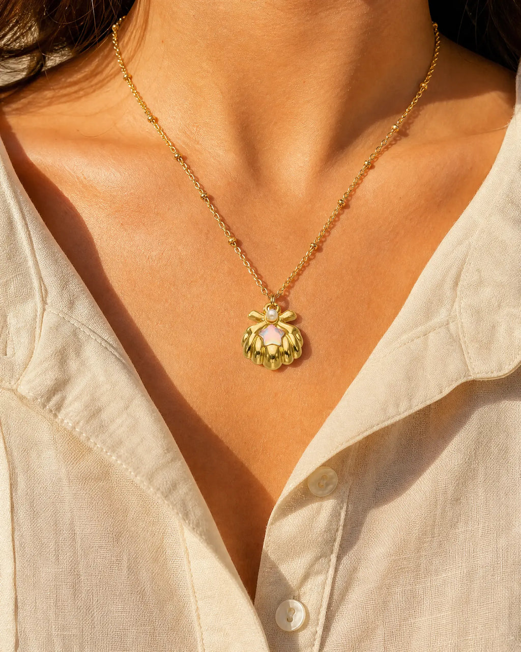 Astra Pearl Shell Necklace