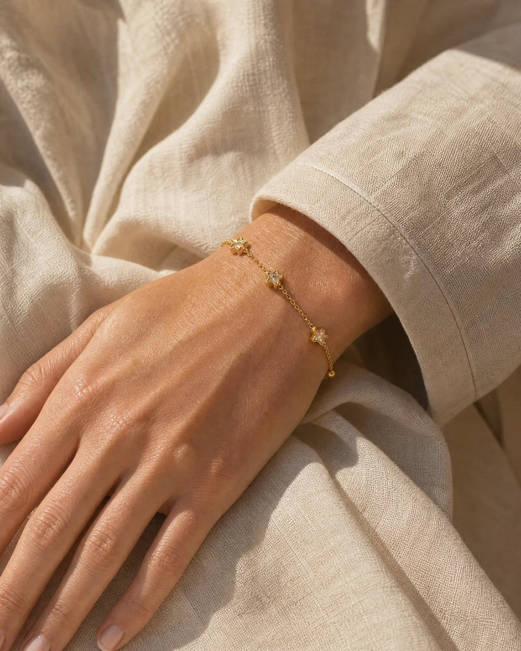 Star Station Delicate Chain Bracelet