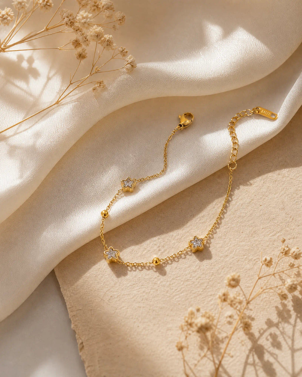 Star Station Delicate Chain Bracelet